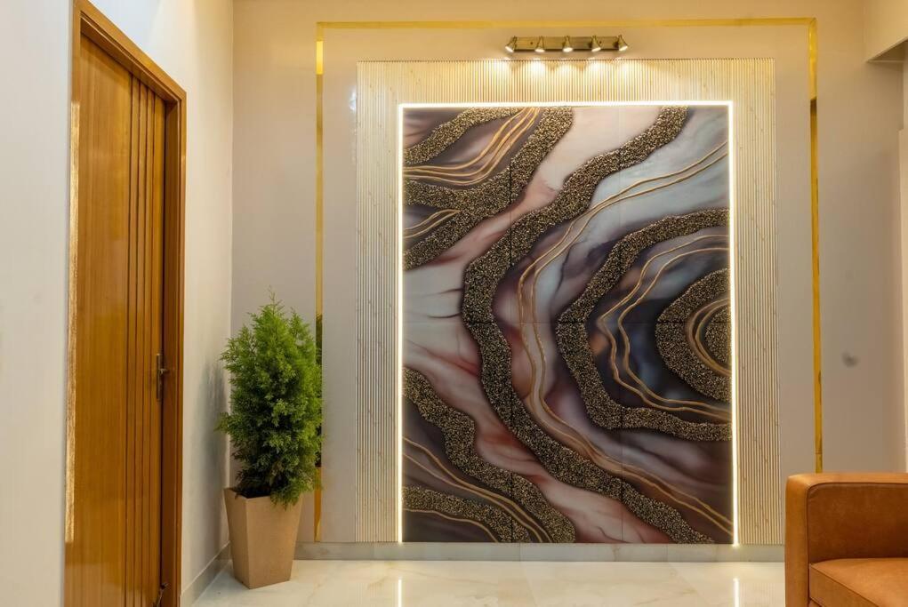 The Sage Villa - Luxury Homestay In Dehradun Bagian luar foto
