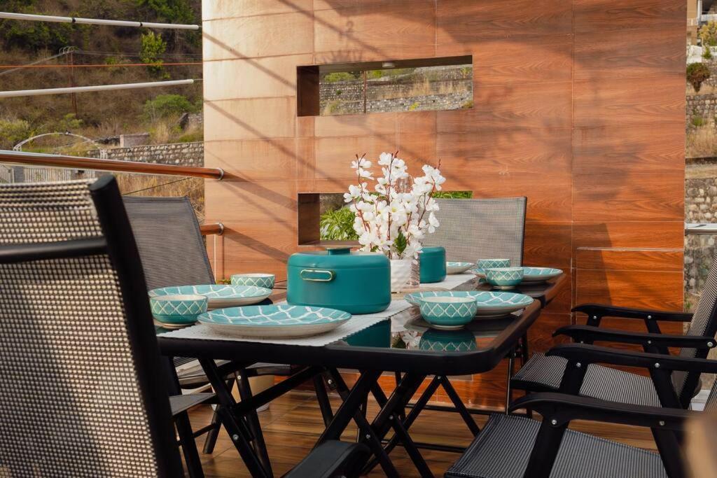 The Sage Villa - Luxury Homestay In Dehradun Bagian luar foto