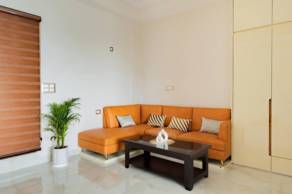 The Sage Villa - Luxury Homestay In Dehradun Bagian luar foto