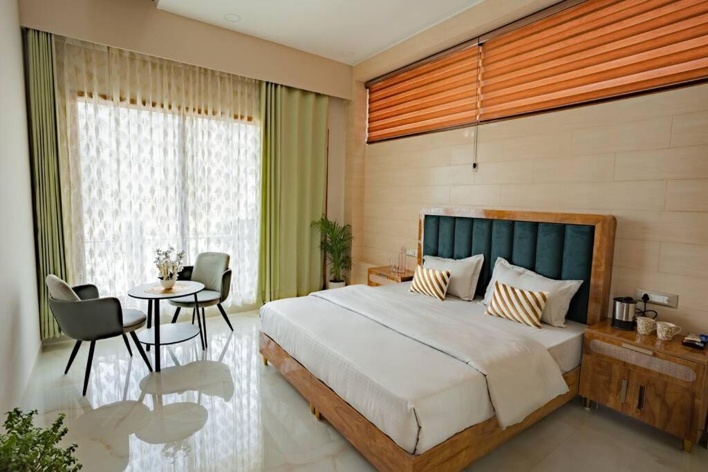 The Sage Villa - Luxury Homestay In Dehradun Bagian luar foto