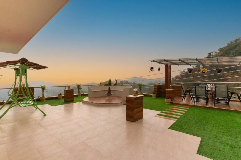The Sage Villa - Luxury Homestay In Dehradun Bagian luar foto